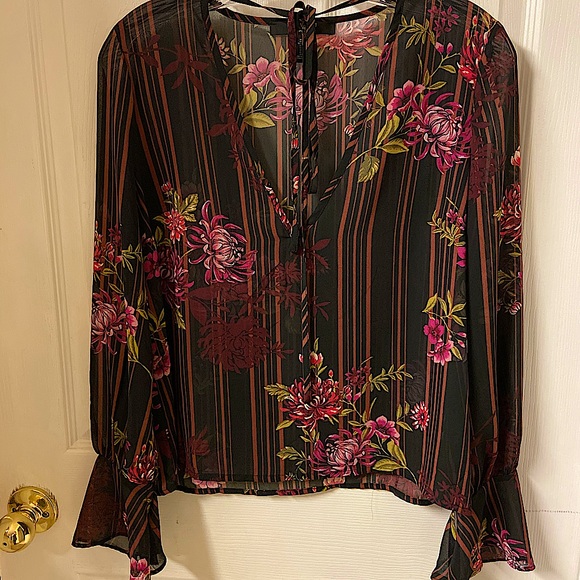Forever 21 blouse - Picture 1 of 1